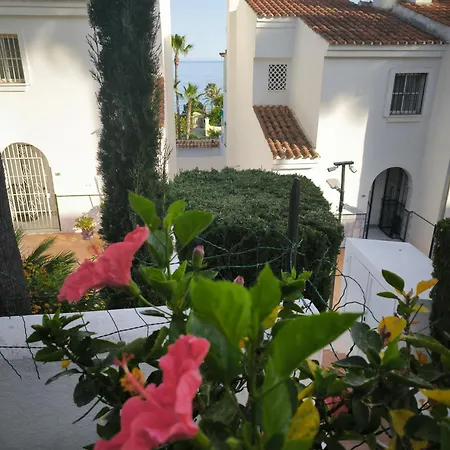 펜션 Mediterranean Sun Terrace